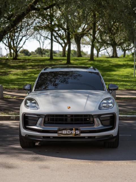 PORSCHE MACAN T - Imagem 2