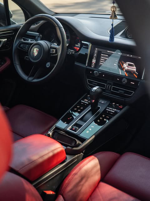 PORSCHE MACAN T - Imagem 14