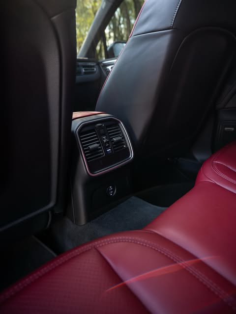 PORSCHE MACAN T - Imagem 17