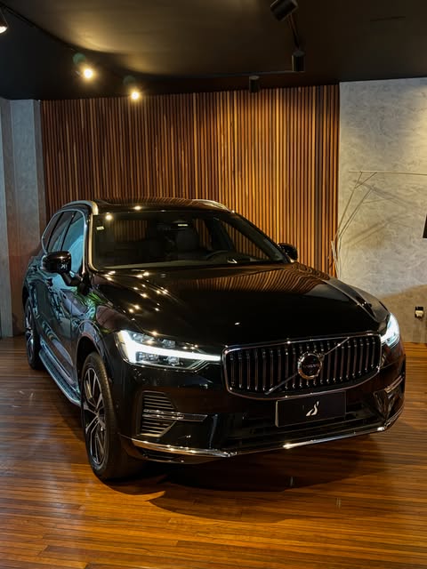 VOLVO XC60 T8 ULTIMATE - Imagem 15