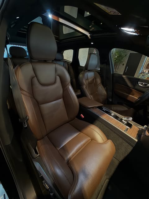 VOLVO XC60 T8 ULTIMATE - Imagem 10