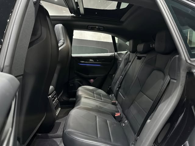 PORSCHE MACAN - Imagem 8
