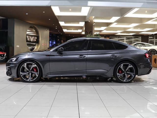 AUDI RS5 - Imagem 2