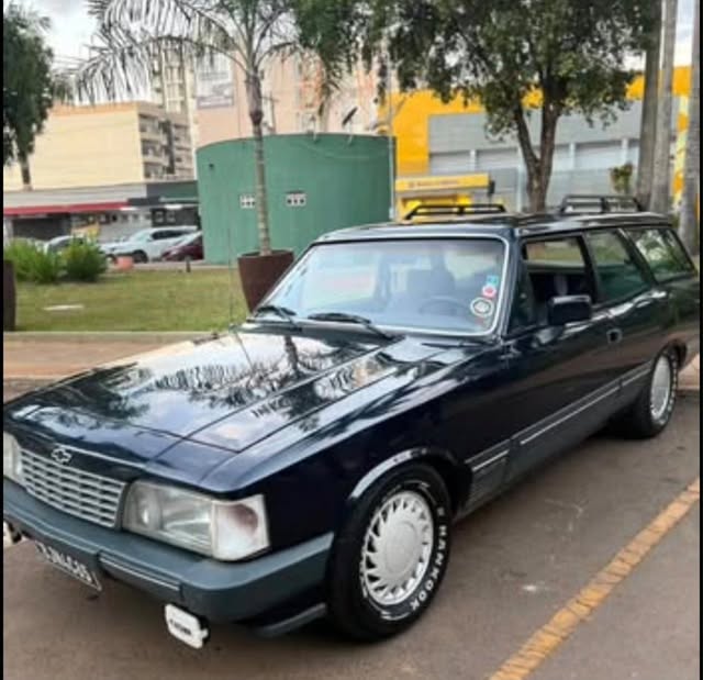 GM CARAVAN DIPLOMATA - Imagem 4