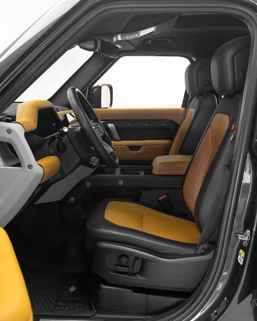 LAND ROVER DEFENDER HSE X-DYNAMIC - Imagem 4