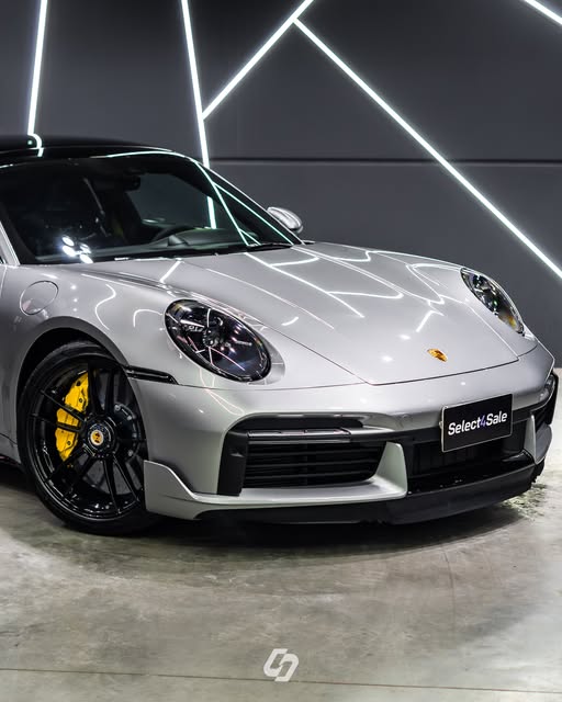 PORSCHE 911 TURBO S - Imagem 11