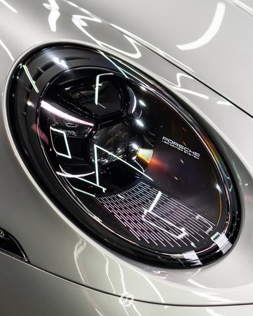 PORSCHE 911 TURBO S - Imagem 15