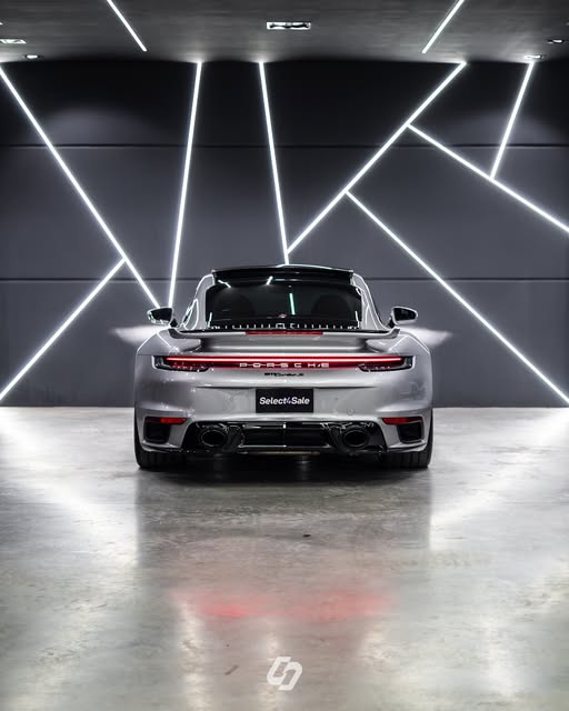 PORSCHE 911 TURBO S - Imagem 7