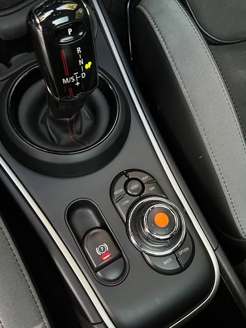 MINI COUNTRYMAN JOHN COOPER WORKS - Imagem 17