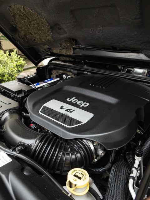 JEEP WRANGLER UNLIMITED - Imagem 10