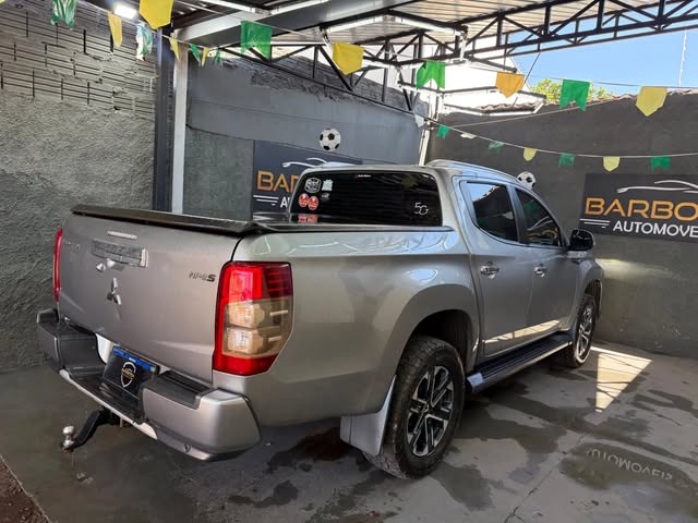 MITSUBISHI TRITON HPE-S - Imagem 5