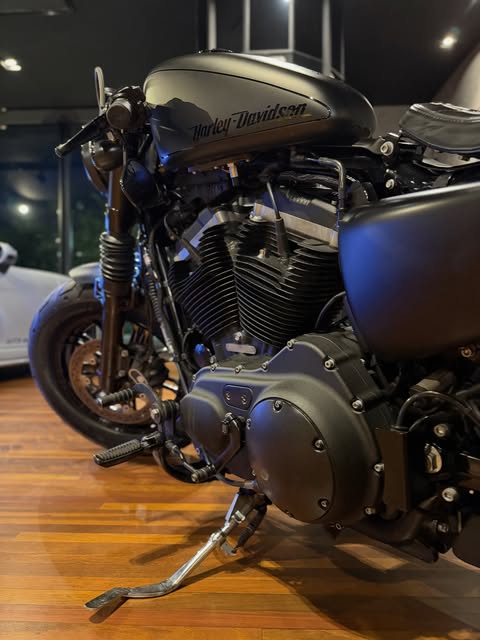 HARLEY-DAVIDSON XL 883 - Imagem 6