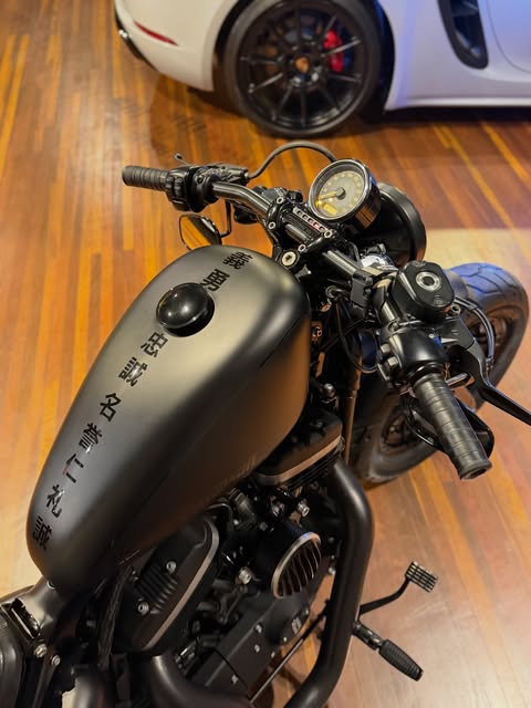 HARLEY-DAVIDSON XL 883 - Imagem 9