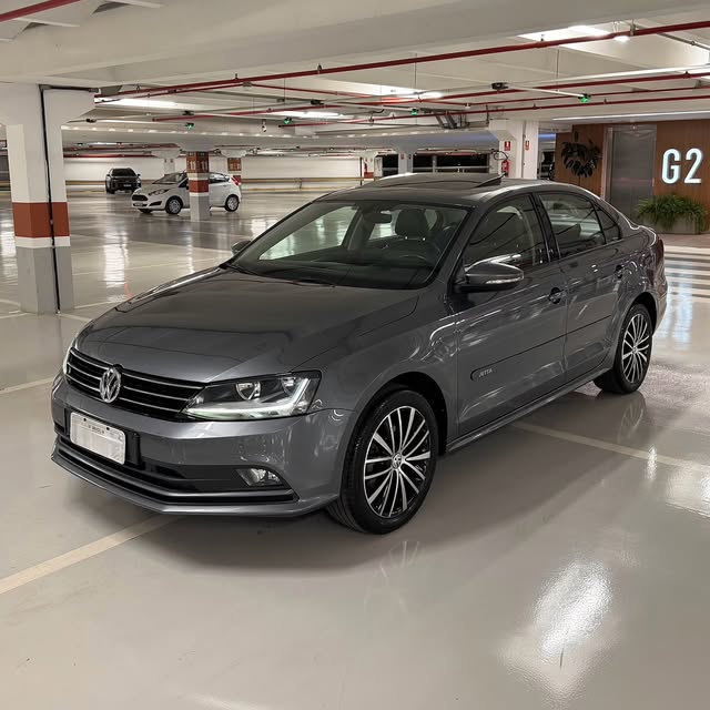 VOLKSWAGEN JETTA COMFORTLINE - Imagem 2