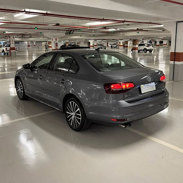 VOLKSWAGEN JETTA COMFORTLINE - Imagem 3