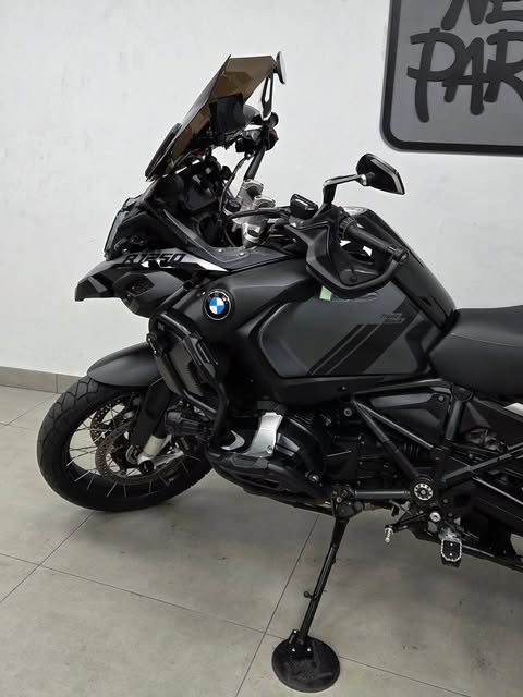 BMW R 1250 GS ADV TRIPLE BLACK - Imagem 12