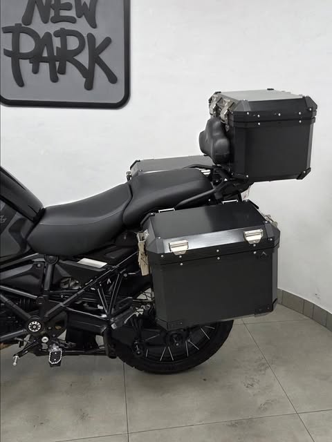 BMW R 1250 GS ADV TRIPLE BLACK - Imagem 13