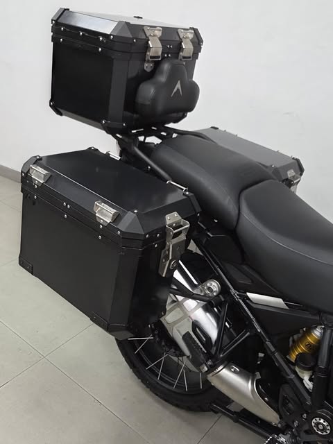 BMW R 1250 GS ADV TRIPLE BLACK - Imagem 5