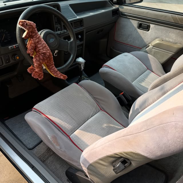 FORD ESCORT XR3 - Imagem 12