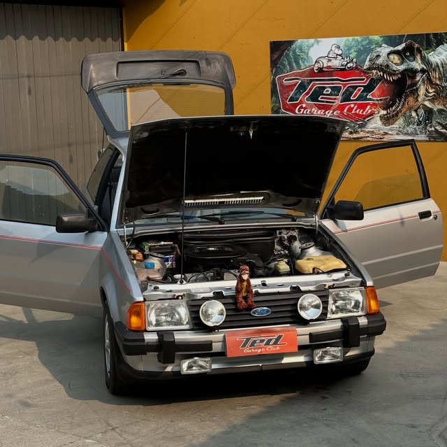 FORD ESCORT XR3 - Imagem 15