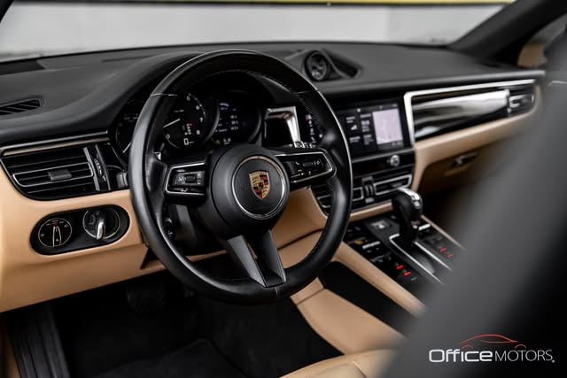 PORSCHE MACAN - Imagem 2