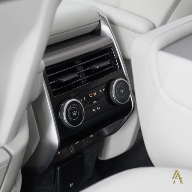 LAND ROVER RANGE ROVER D350 FIRST EDITION - Imagem 14