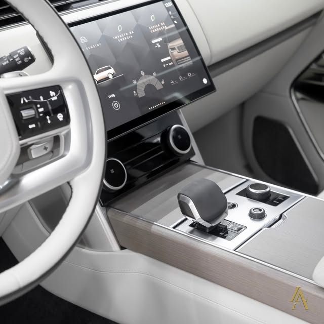 LAND ROVER RANGE ROVER D350 FIRST EDITION - Imagem 10