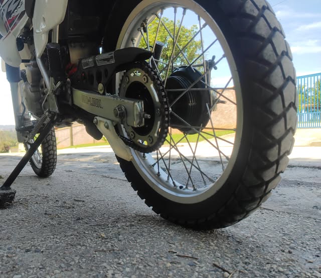 HONDA XR 200 R - Imagem 5