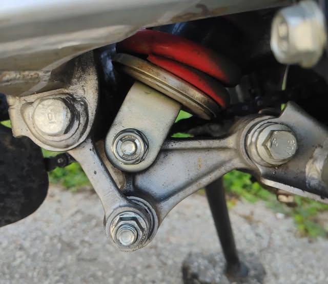 HONDA XR 200 R - Imagem 8