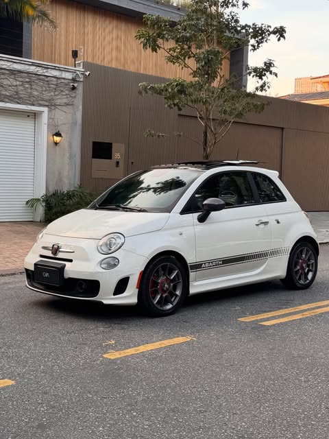 FIAT 500 ABARTH - Imagem 2