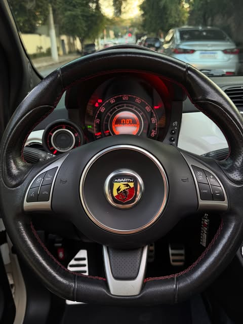FIAT 500 ABARTH - Imagem 5