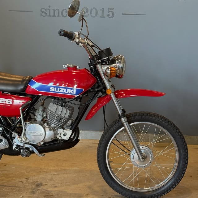 SUZUKI TS 125 - Imagem 2