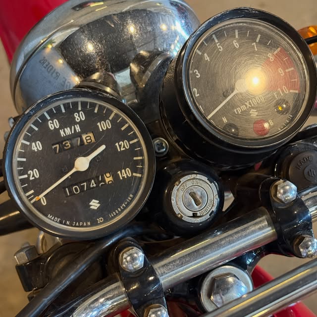 SUZUKI TS 125 - Imagem 5