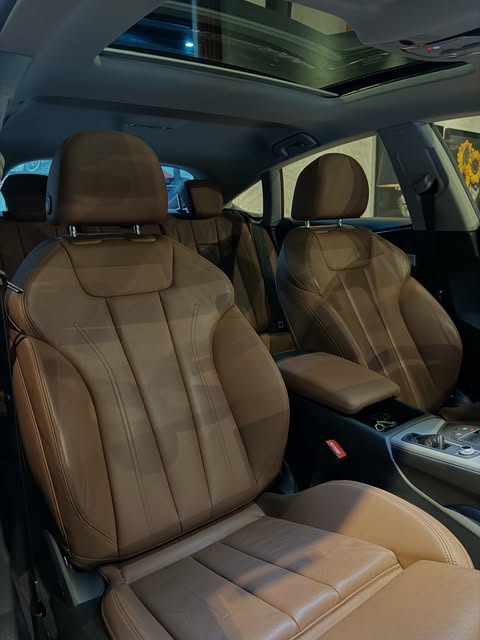 AUDI A5 PRESTIGE PLUS - Imagem 17