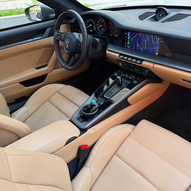 PORSCHE 911 CARRERA 3.0 - Imagem 13