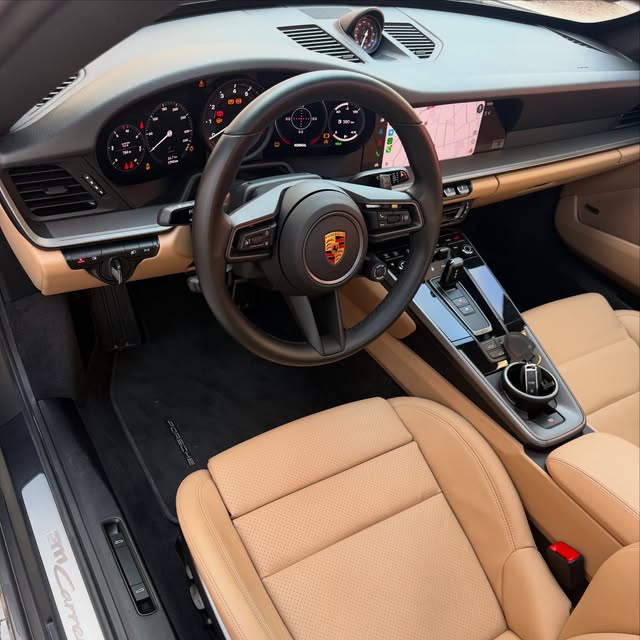 PORSCHE 911 CARRERA 3.0 - Imagem 3