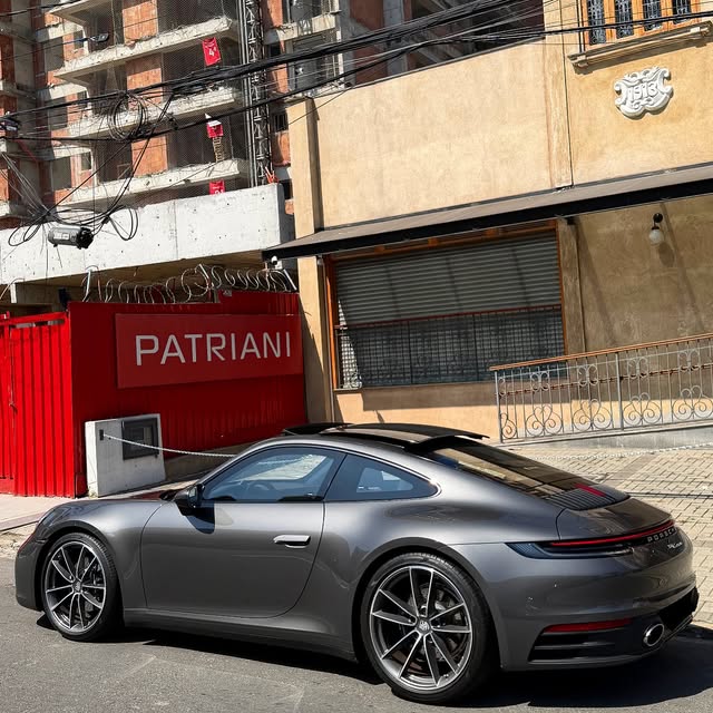 PORSCHE 911 CARRERA 3.0 - Imagem 4
