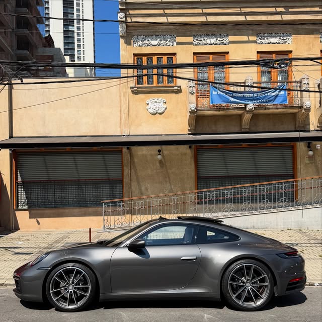 PORSCHE 911 CARRERA 3.0 - Imagem 6