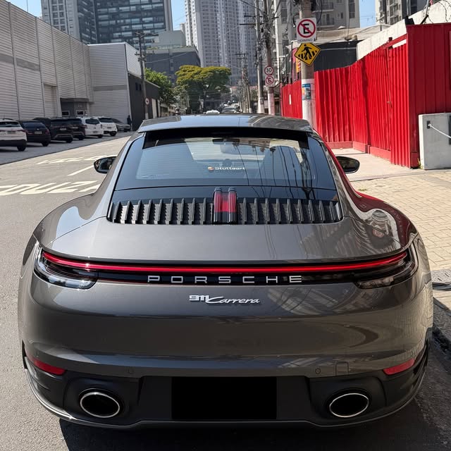 PORSCHE 911 CARRERA 3.0 - Imagem 8