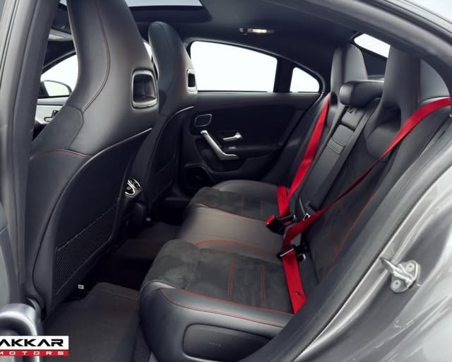 MERCEDES-BENZ CLA 45 S AMG - Imagem 4