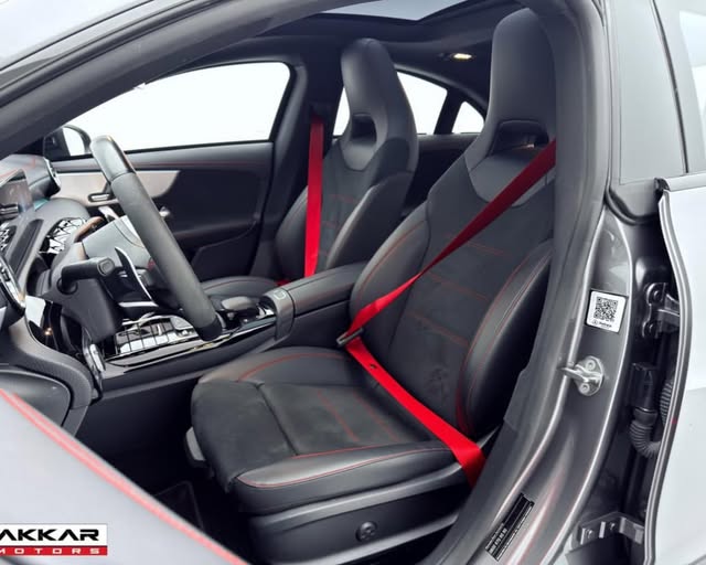 MERCEDES-BENZ CLA 45 S AMG - Imagem 7