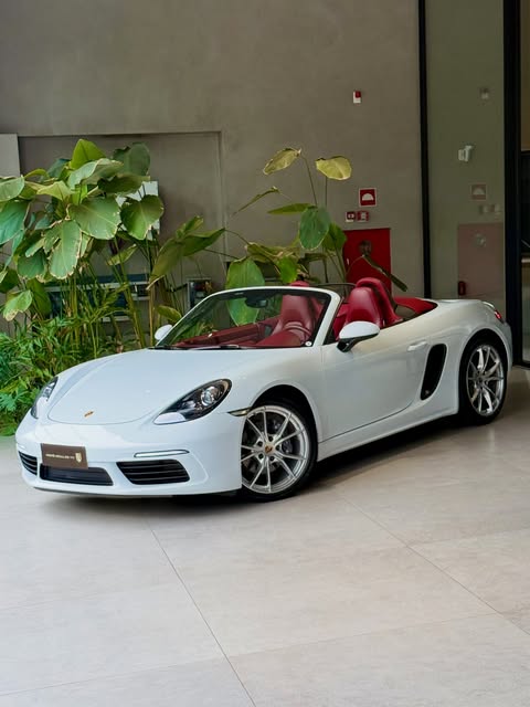 PORSCHE 718 BOXSTER - Imagem 1