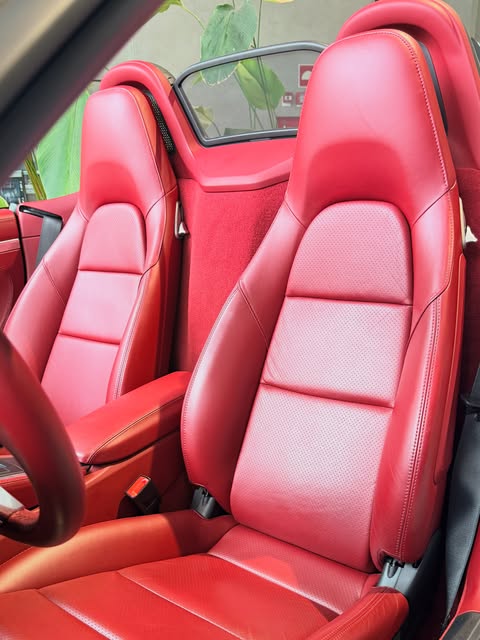 PORSCHE 718 BOXSTER - Imagem 8