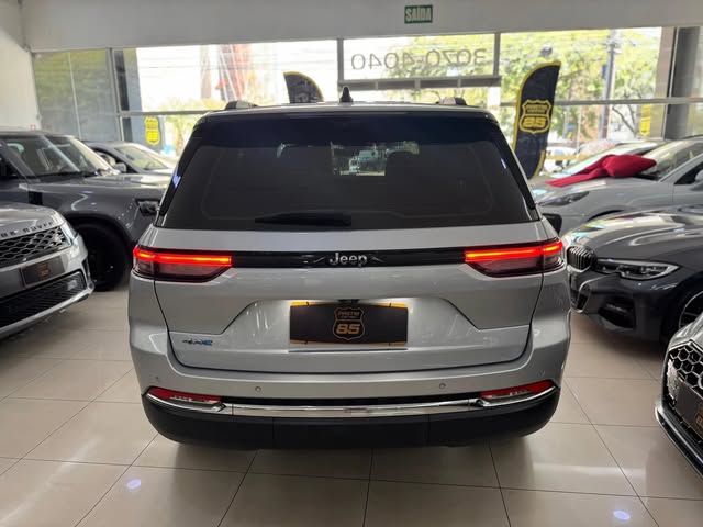 JEEP GRAND CHEROKEE 4XE - Imagem 5