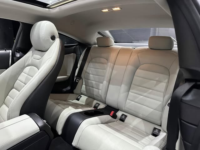 MERCEDES-BENZ C 180 AVANTGARDE - Imagem 8