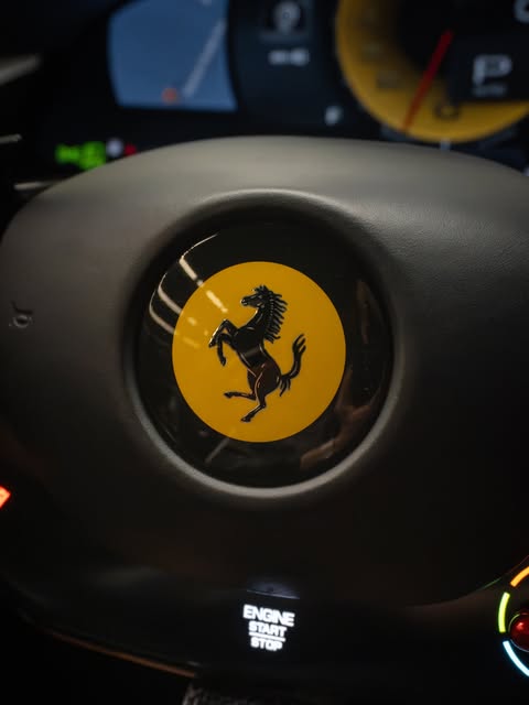 FERRARI SF90 - Imagem 4