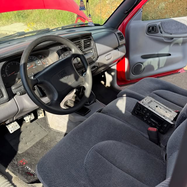 DODGE DAKOTA - Imagem 15