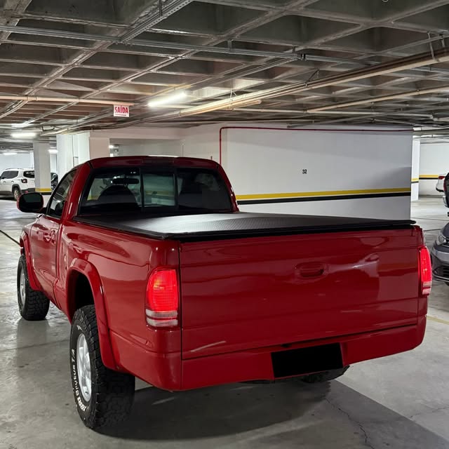 DODGE DAKOTA - Imagem 4