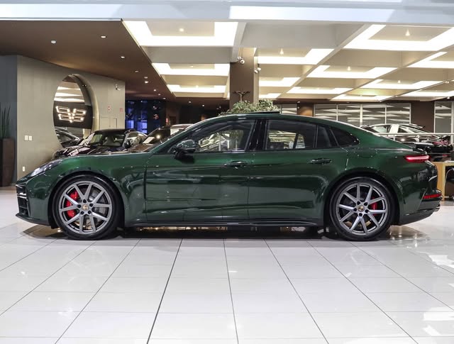 PORSCHE PANAMERA 4S E-HYBRID - Imagem 2