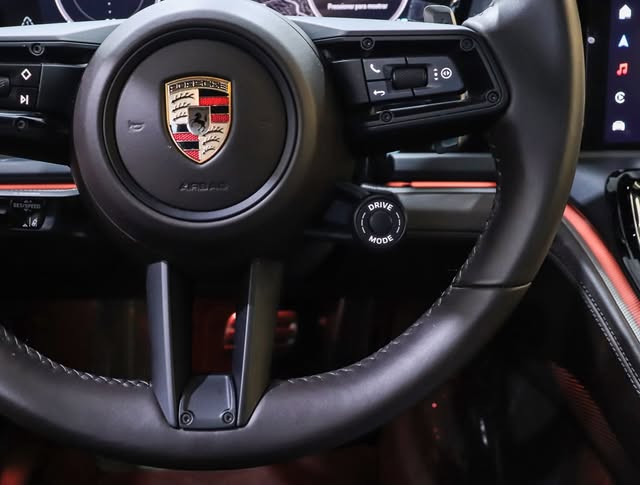PORSCHE PANAMERA 4S E-HYBRID - Imagem 13